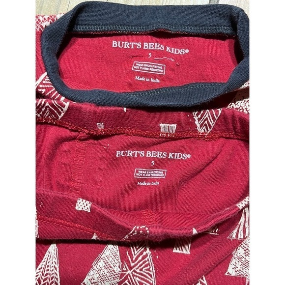 Burt's Bees Kids Christmas Pajamas. Red with Christmas Trees. Size 5. - Picture 4 of 4